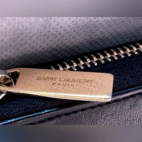 Yves Saint Laurent Ligne Y Leather Wallet - Picture 4 of 10